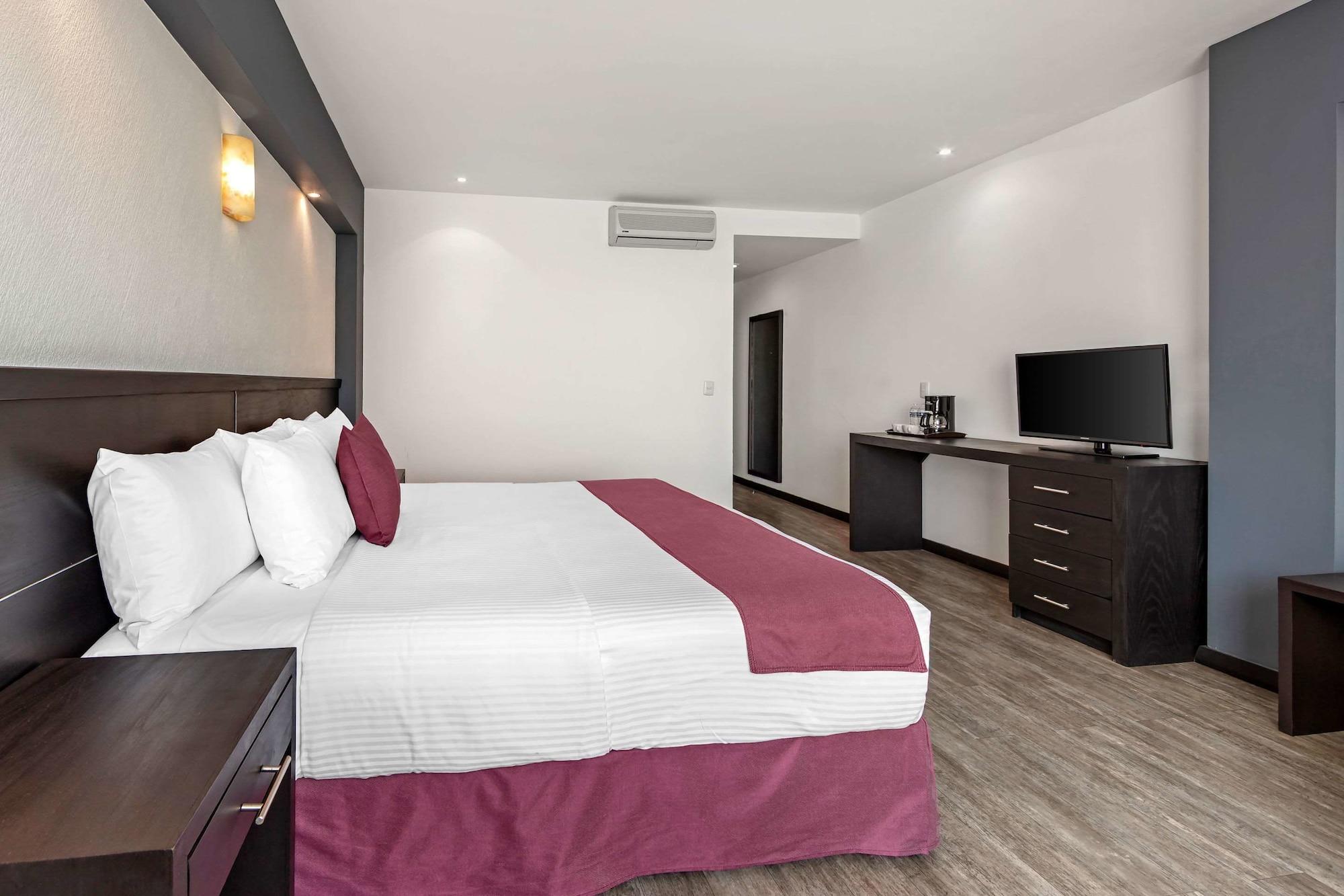 Comfort Inn Morelia Exterior foto